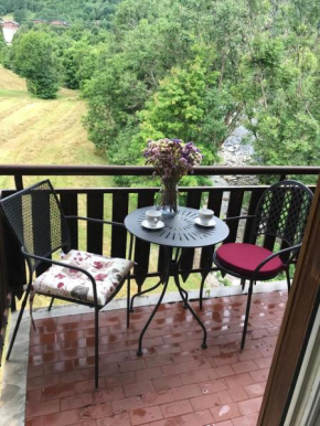 Sunset Apartment in Limone